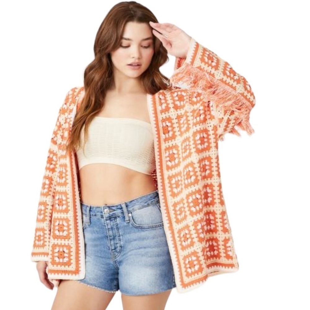 New Forever 21 Floral Fringe Crochet Cardigan Sweater Sz M/L‎